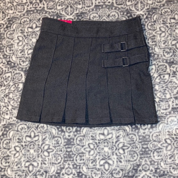 Pleated Girls Skort - Picture 1 of 3